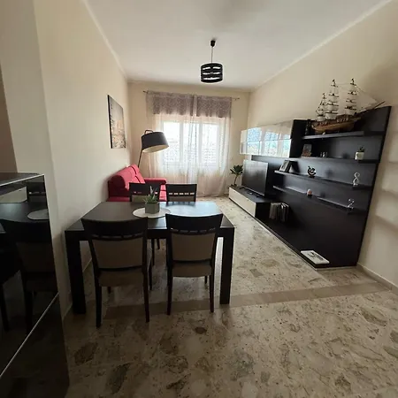 Dimora Taras Apartment *