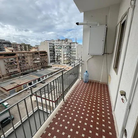 Dimora Taras Apartment *